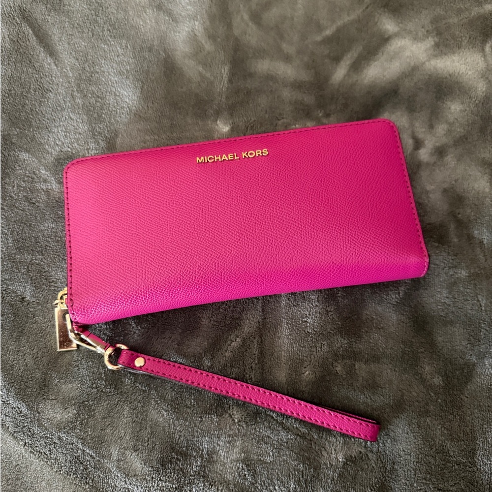 Michael Kors Fuchsia Wristlet Wallet